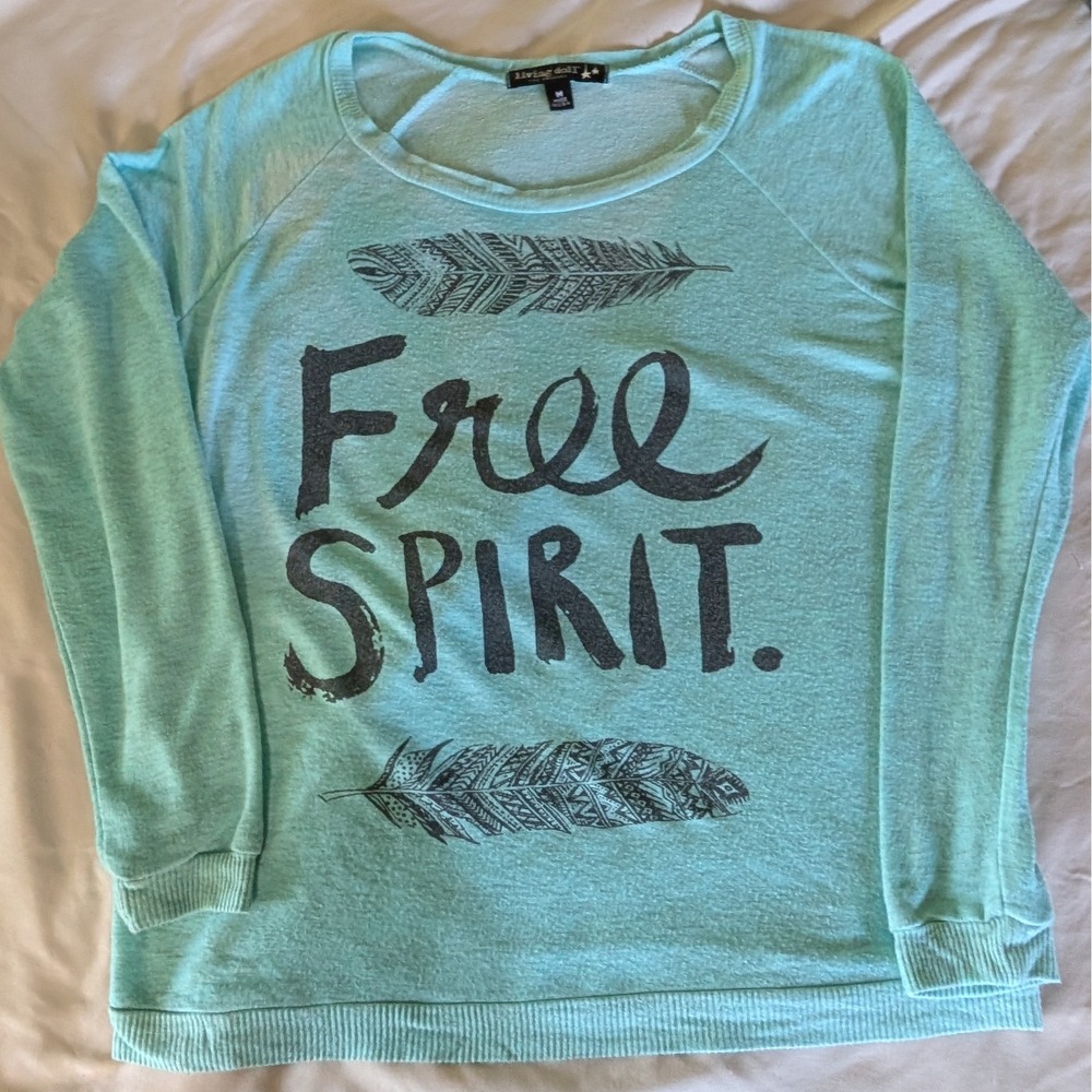 Living Doll Free Spirit Graphic Sweatshirt Aqua Mint Green Boho Feather Top M